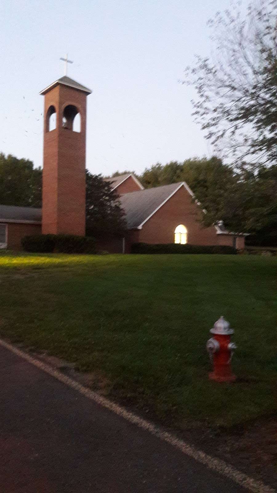 Christ the King Lutheran Church | 10550 Georgetown Pike, Great Falls, VA 22066, USA | Phone: (703) 759-6068
