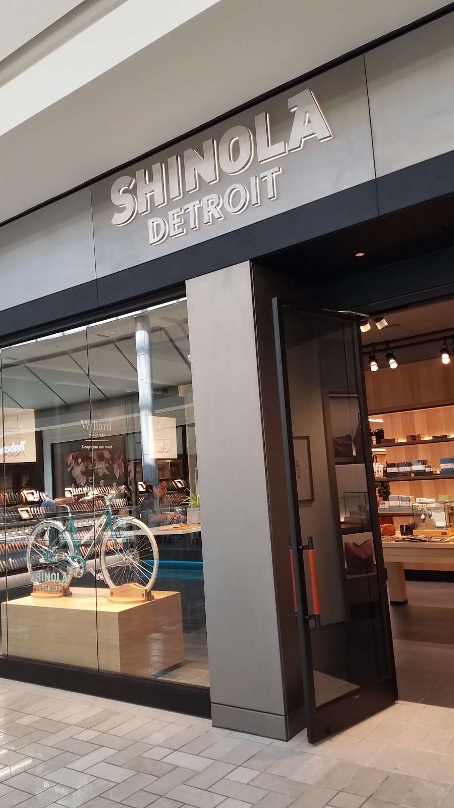 Shinola Tysons Corner Store | 7983 Tysons Corner Center G5U, Tysons, VA 22102, USA | Phone: (571) 489-6085