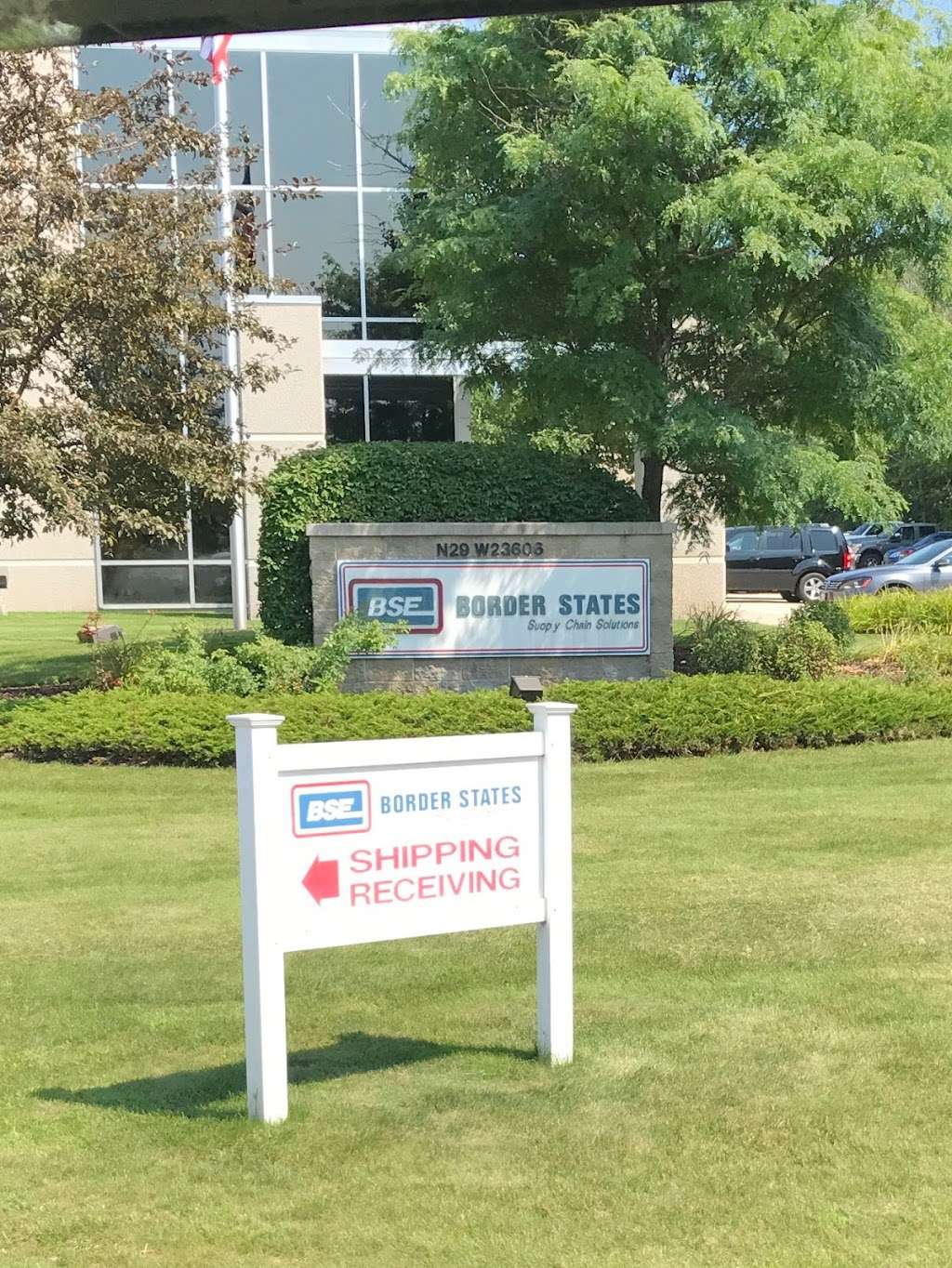 Border States Electric | N29W23606 Woodgate Ct E, Pewaukee, WI 53072 | Phone: (262) 347-2199