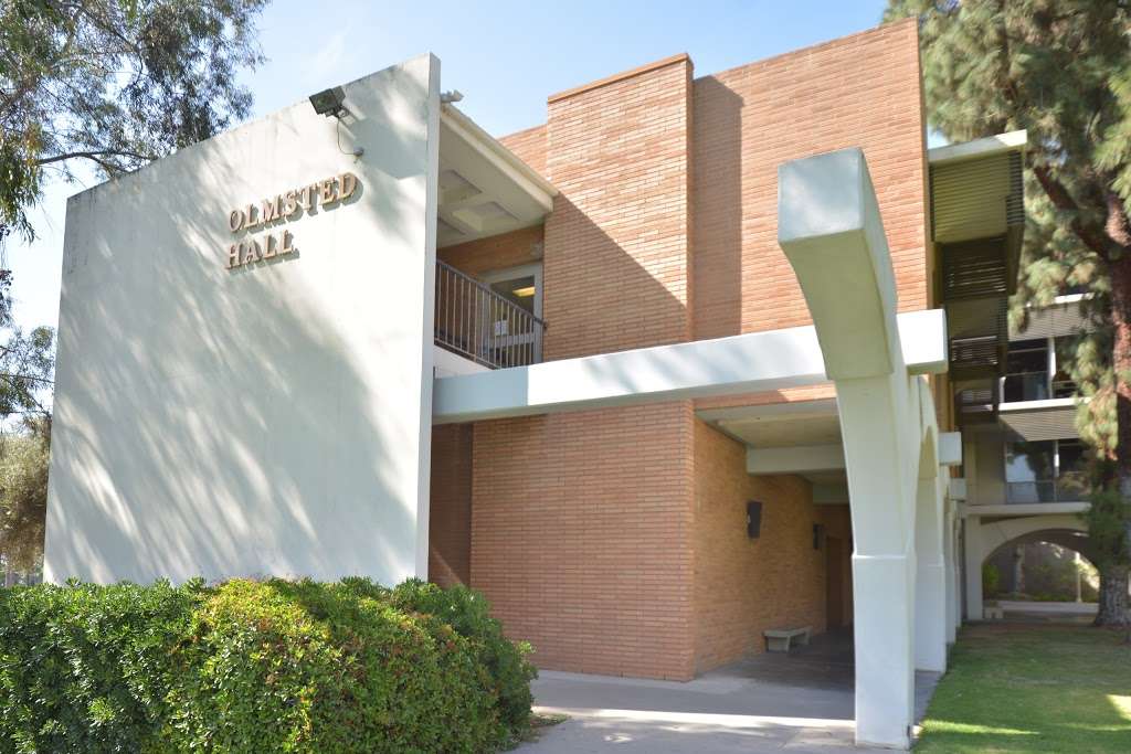 Olmsted Hall | Riverside Ave, Riverside, CA 92506, USA