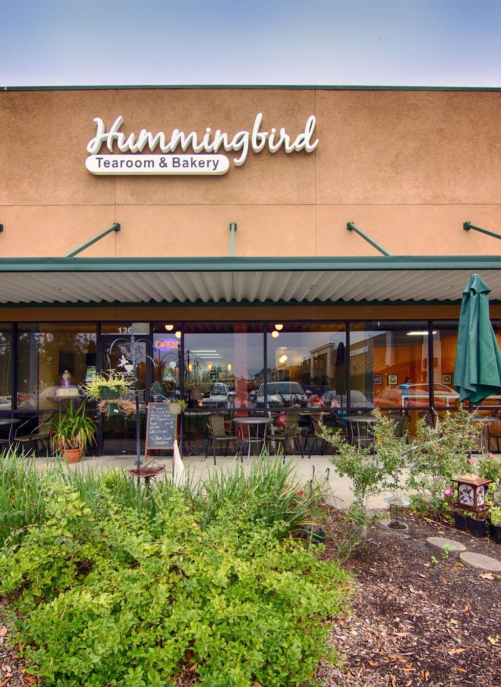 Hummingbird Tea Room & Bakery | 30420 FM2978 #130, Magnolia, TX 77354, USA | Phone: (281) 419-8362