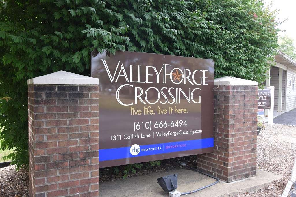 Valley Forge Crossing | 1311 Catfish Ln, Norristown, PA 19403, USA | Phone: (610) 572-2752