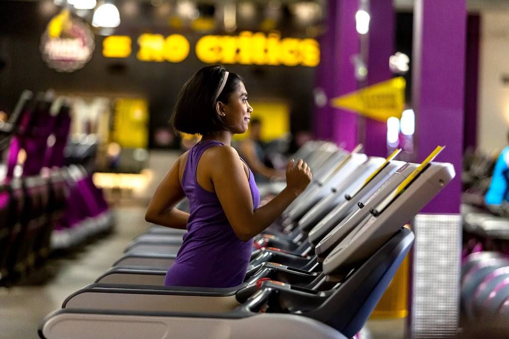 Planet Fitness | 7610 Old Branch Ave, Clinton, MD 20735, USA | Phone: (240) 685-1402