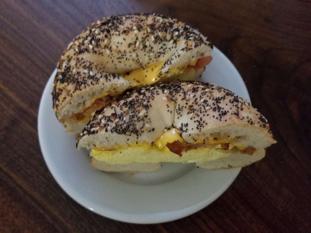 Chesapeake Bagel Bakery | 5719 Burke Centre Pkwy, Burke, VA 22015, USA | Phone: (703) 425-1007