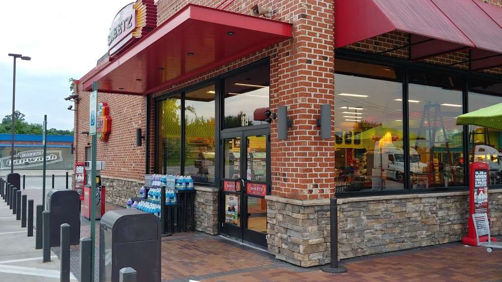 Sheetz 466 in 1819 Wayne Ave, Chambersburg, PA 17201, USA