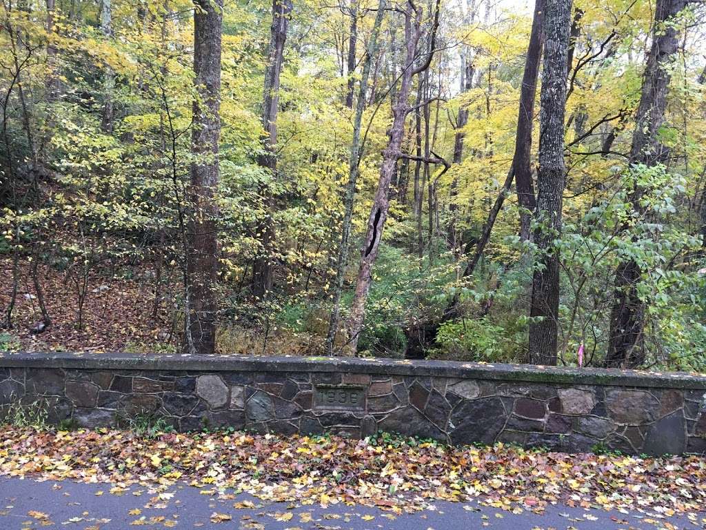 Trail Parking | Hardwick Township, NJ 07825, USA