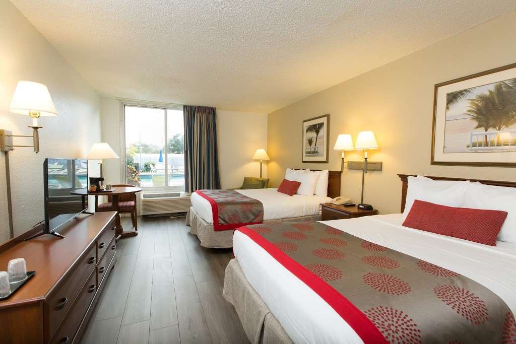 Plaza Hotel Fort Lauderdale | 5100 FL-7, Fort Lauderdale, FL 33319 | Phone: (954) 739-4000