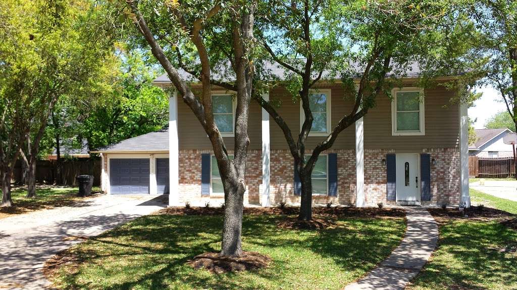 Inwood Forest | 7320 Antoine Dr, Houston, TX 77088