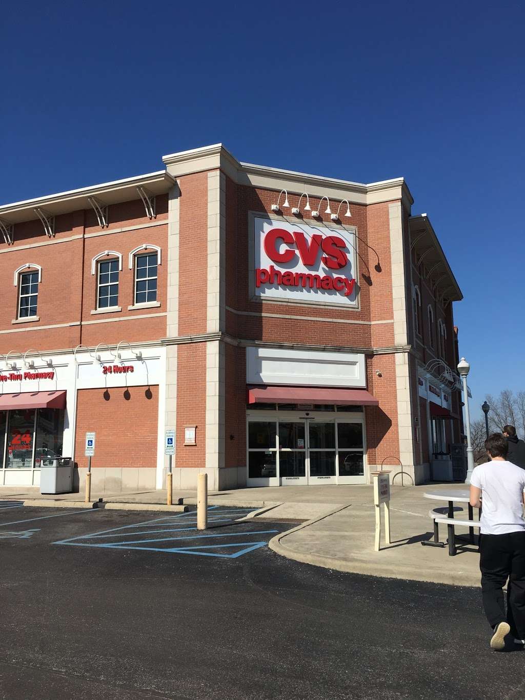 CVS | 1000 N College Ave, Bloomington, IN 47404, USA | Phone: (812) 339-2233