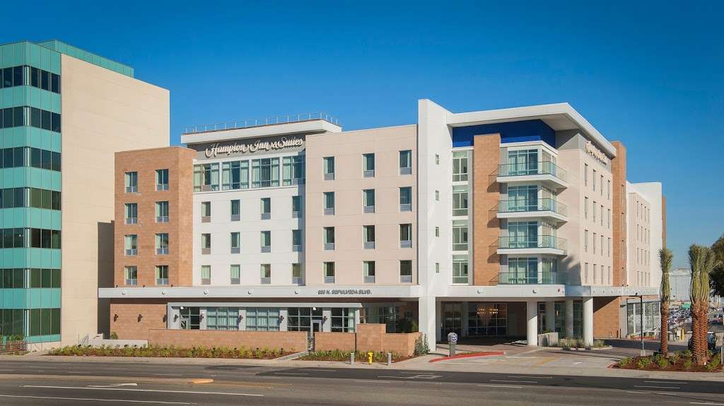 Hampton Inn & Suites LAX El Segundo | 888 North Pacific Coast Highway, El Segundo, CA 90245, USA | Phone: (310) 322-2900