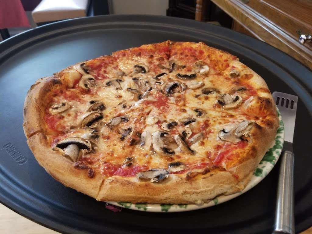 Osteria Peppino Pizzeria | 414 Boston St, Topsfield, MA 01983 | Phone: (978) 561-1361