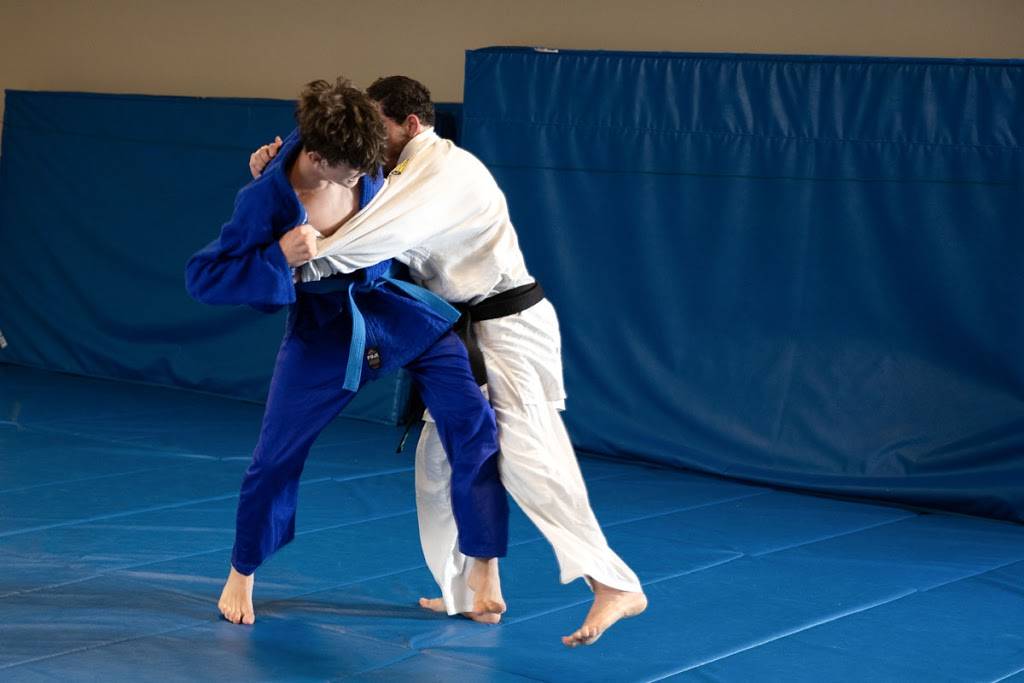 Judo Center of Lancaster | 390 S Erisman Rd, Manheim, PA 17545, USA | Phone: (717) 449-2403
