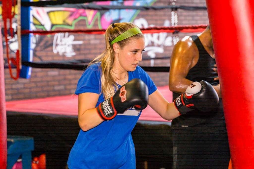 Box Beat | THE RIDGE SHOPPING CENTER NW Military Highway and 1604, 4553 N Loop 1604 W, San Antonio, TX 78249, USA | Phone: (210) 414-7222