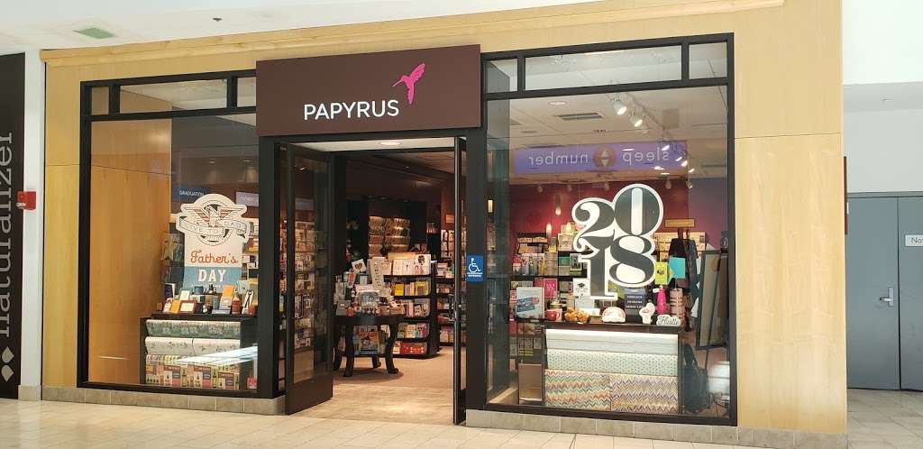 Papyrus | 1055 Garden State Plaza, Paramus, NJ 07652, USA | Phone: (201) 212-5638