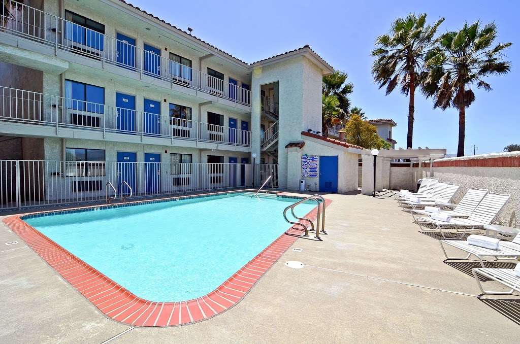 Motel 6 Fairfield - Napa Valley CA | 4376 Central Pl, Fairfield, CA 94534, USA | Phone: (707) 864-0800