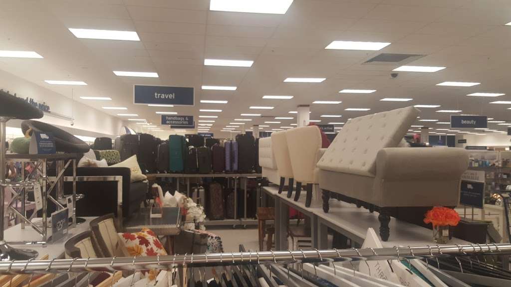 Marshalls | 3833 Grand Ave, Chino, CA 91710, USA | Phone: (909) 364-8210