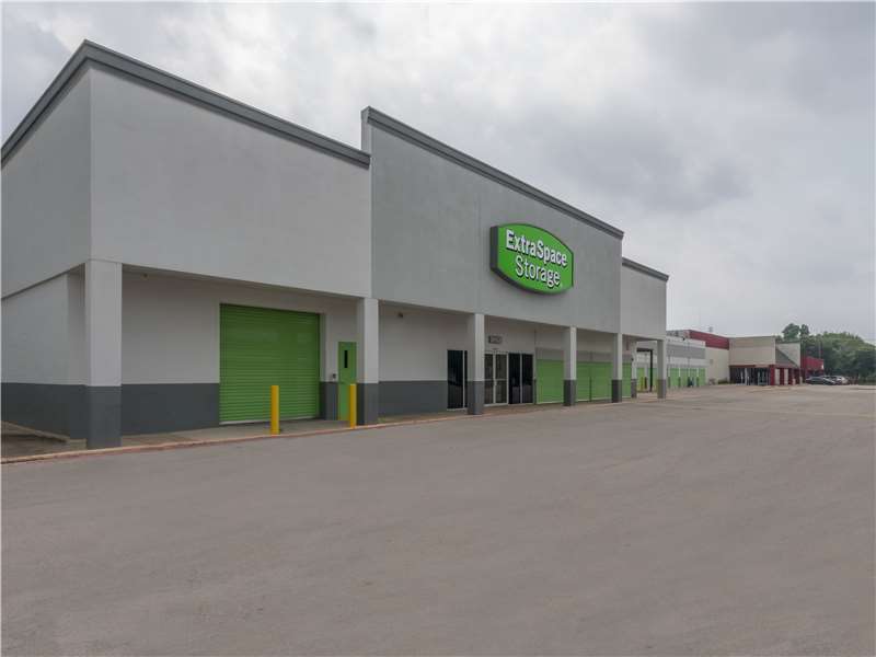 Extra Space Storage | 10740 Garland Rd, Dallas, TX 75218, USA | Phone: (214) 328-7800