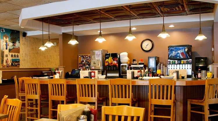 Café On the Common | 14 S Main St, Mansfield, MA 02048, USA | Phone: (508) 339-9130