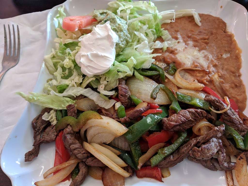 La Herradura Mexican Restaurant | 158 Rockingham Rd #5, Derry, NH 03038 | Phone: (603) 216-1259
