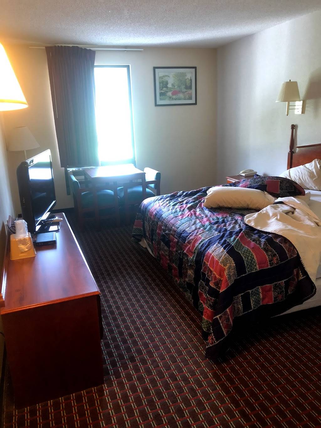 Value Inn | 2012 Hospitality Way, Jeffersonville, IN 47130, USA | Phone: (812) 282-8000
