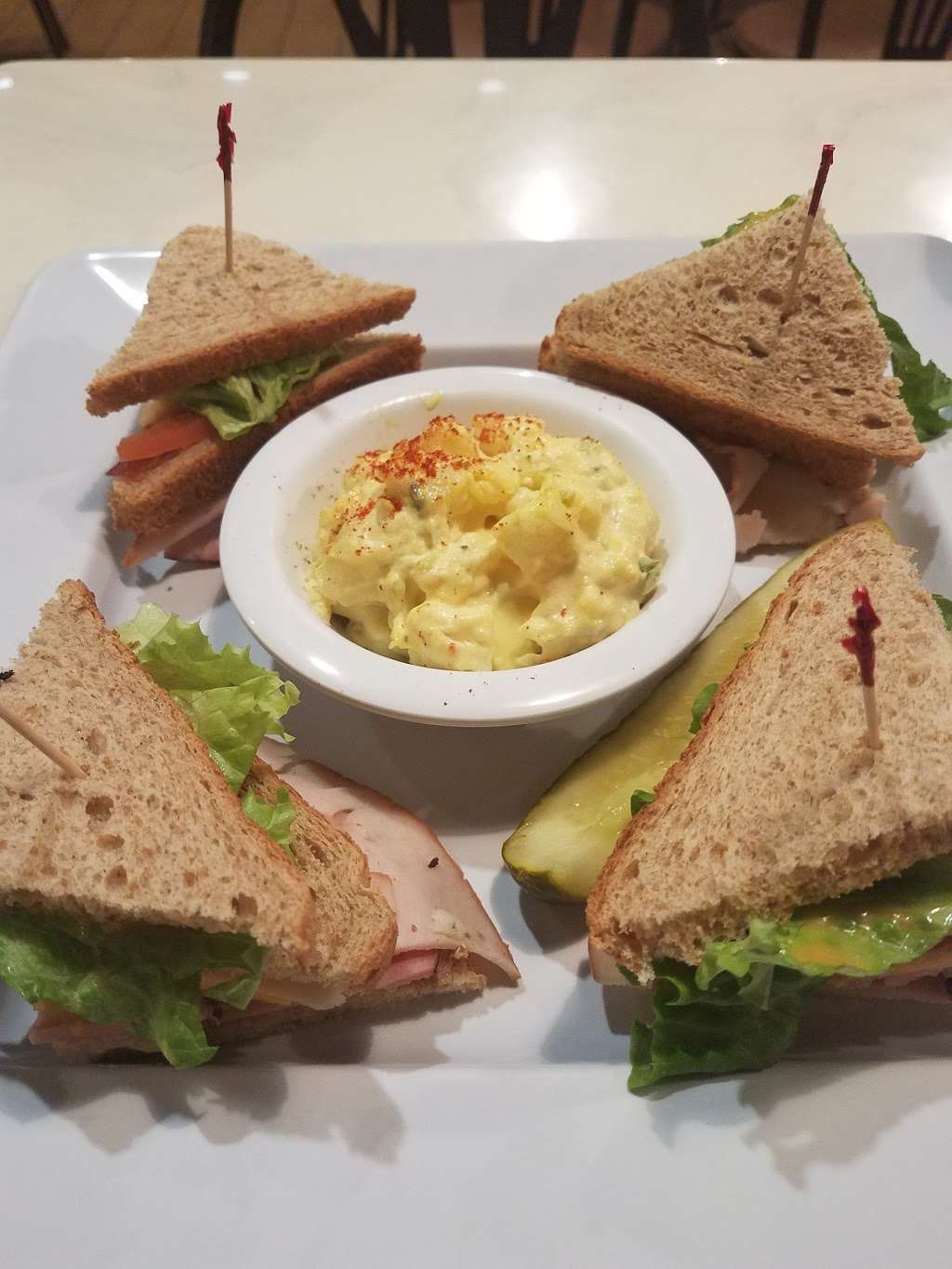 McAlisters Deli | 70 Riverton Commons Plaza suite b 100, Front Royal, VA 22630, USA | Phone: (540) 631-7277