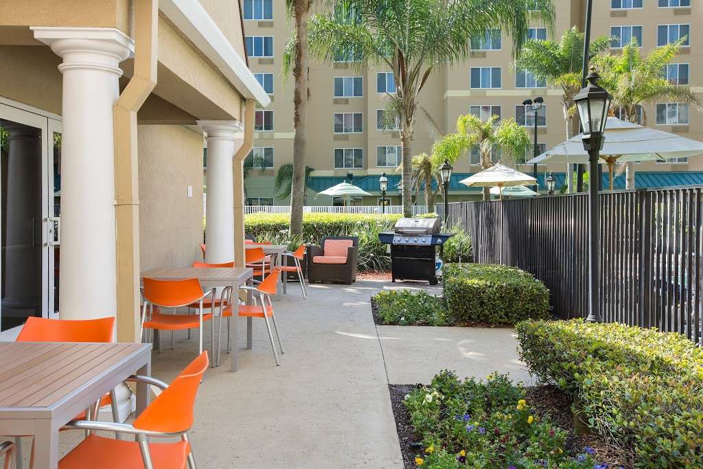 Residence Inn by Marriott Orlando Convention Center | 8800 Universal Blvd, Orlando, FL 32819, USA | Phone: (407) 226-0288