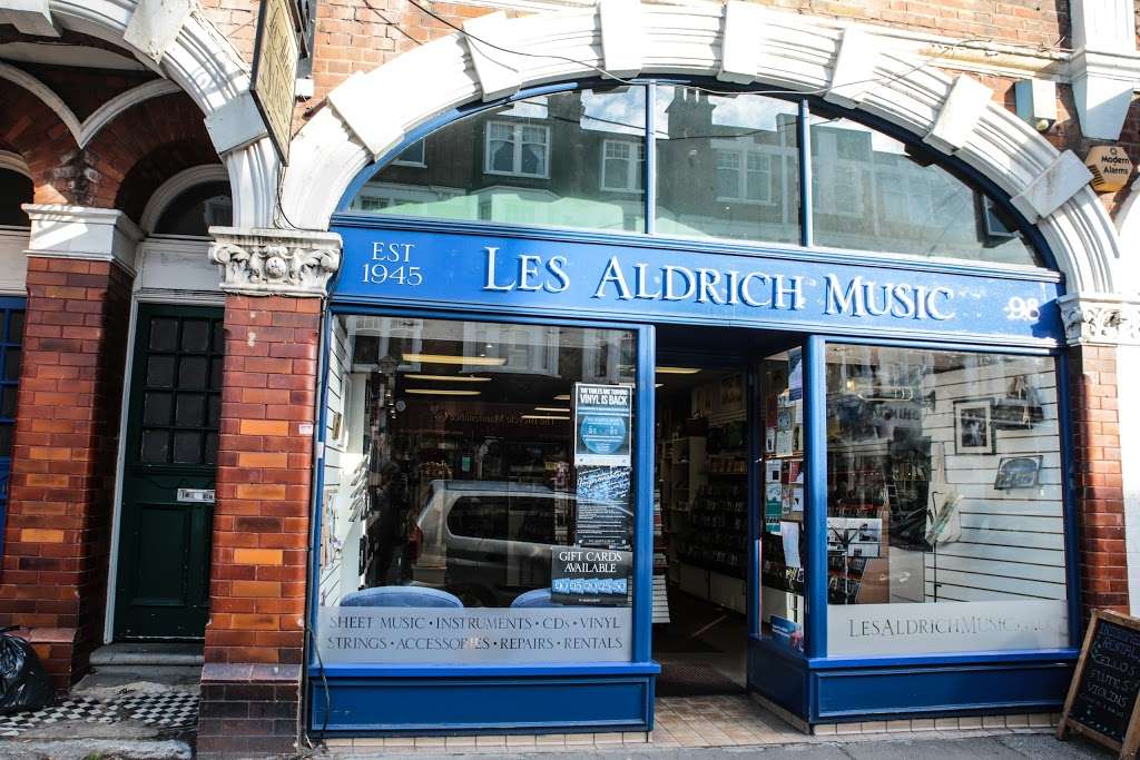 Les Aldrich Music | 98 Fortis Green Rd, London N10 3HN, UK | Phone: 020 8883 5631