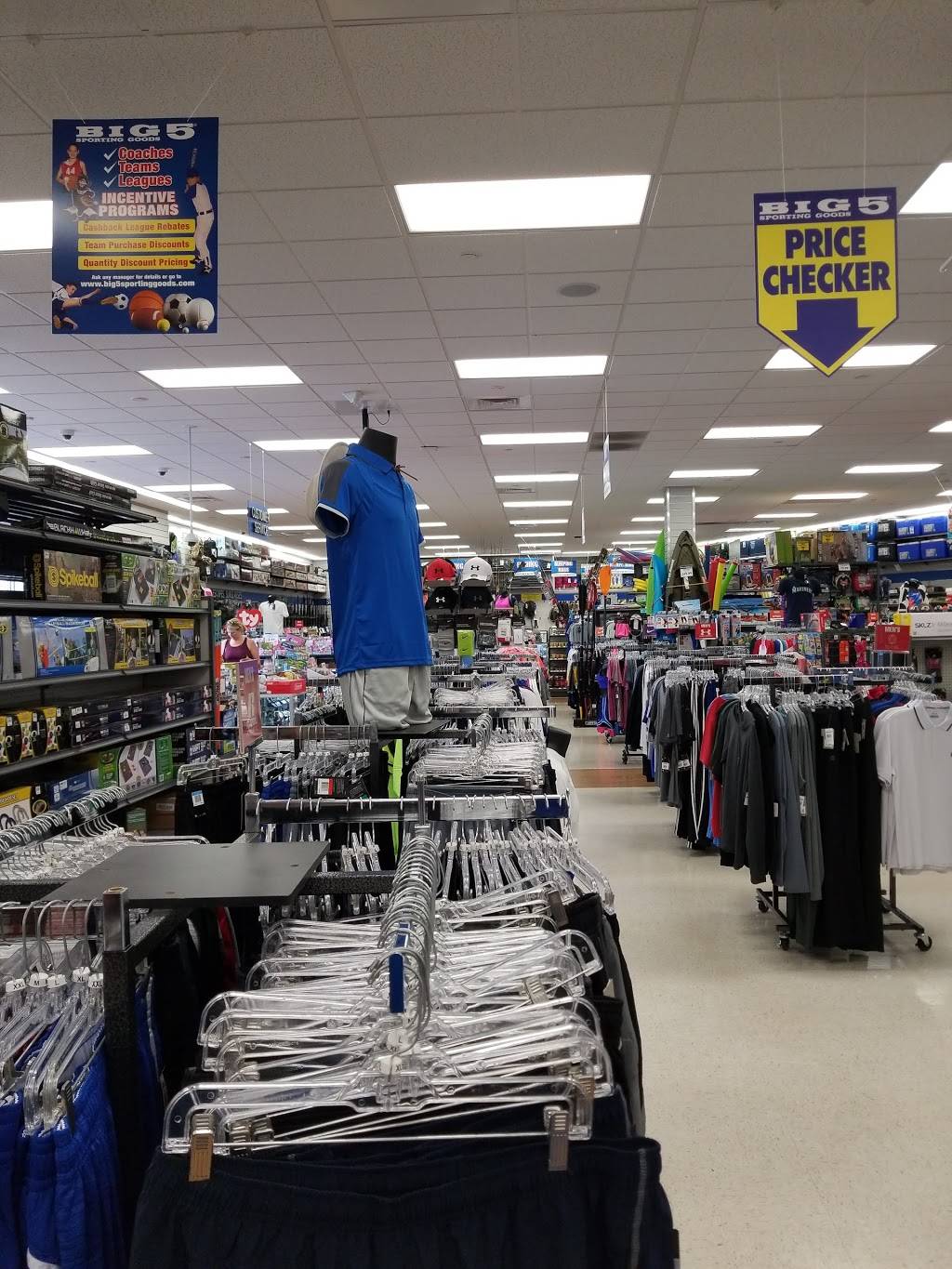 Big 5 Sporting Goods | 7214 170th Ave NE, Redmond, WA 98052, USA | Phone: (425) 376-1811