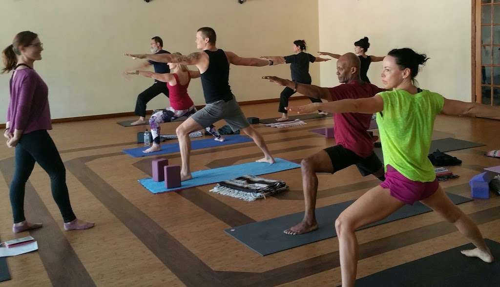 Desert Breeze Yoga | 4548 E Alta Mesa Ave, Phoenix, AZ 85044 | Phone: (480) 999-6624