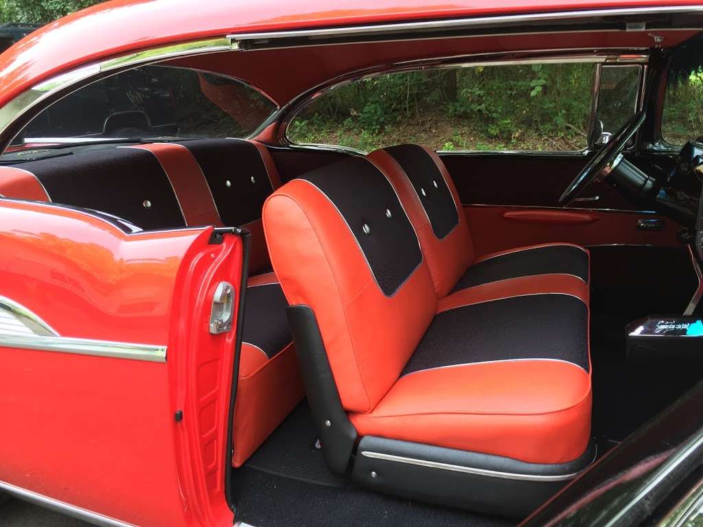 New Look Auto Upholstery Inc | 3932 Clifton Manor Pl, Haymarket, VA 20169 | Phone: (703) 631-9161