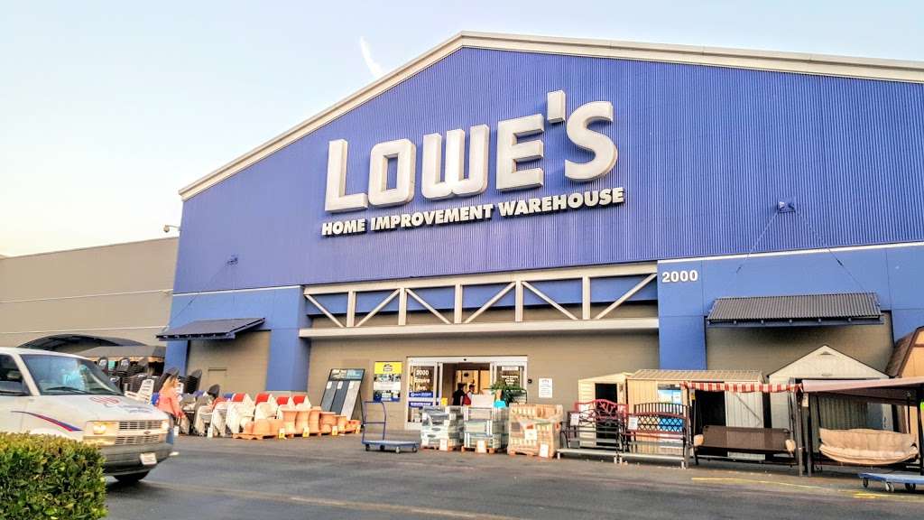 Lowes Home Improvement | 2000 W Empire Ave, Burbank, CA 91504, USA | Phone: (818) 557-2300