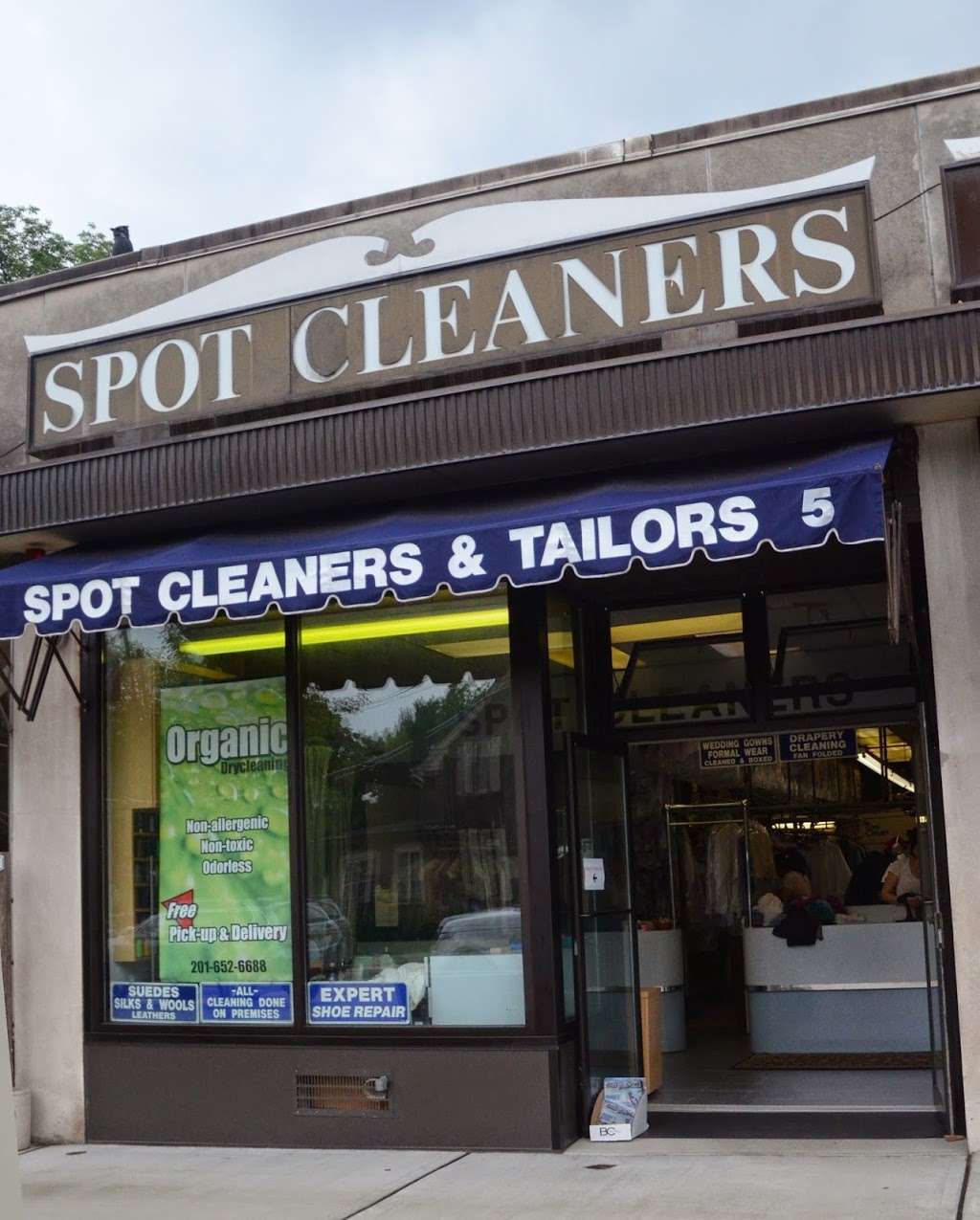 Spot Cleaners | 5 Sheridan Ave, Ho-Ho-Kus, NJ 07423, USA | Phone: (201) 652-6688