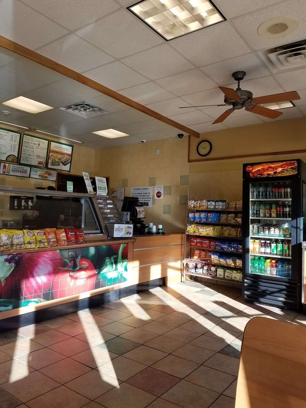 Dunkin | 372 Washington St, Stoughton, MA 02072, USA | Phone: (781) 341-0525