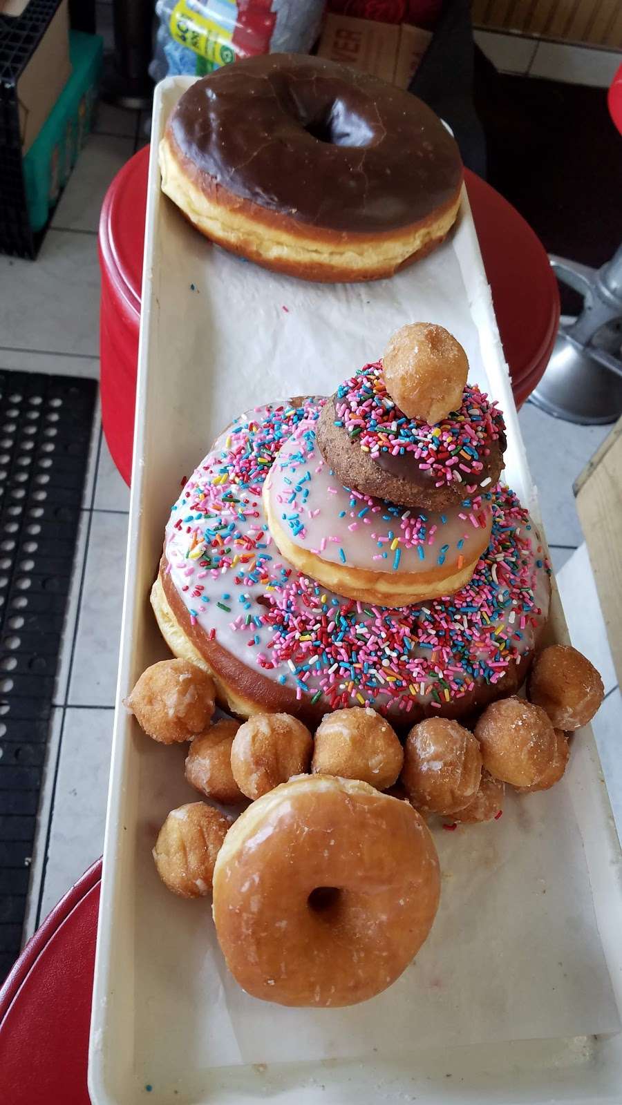 Sesame Donuts | 11040 Rancho Carmel Dr # 6, San Diego, CA 92128, USA | Phone: (858) 451-6621