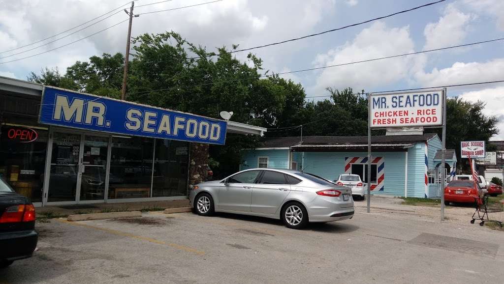 Mr seafood | 2309 Avenue H, Rosenberg, TX 77471 | Phone: (281) 342-3929