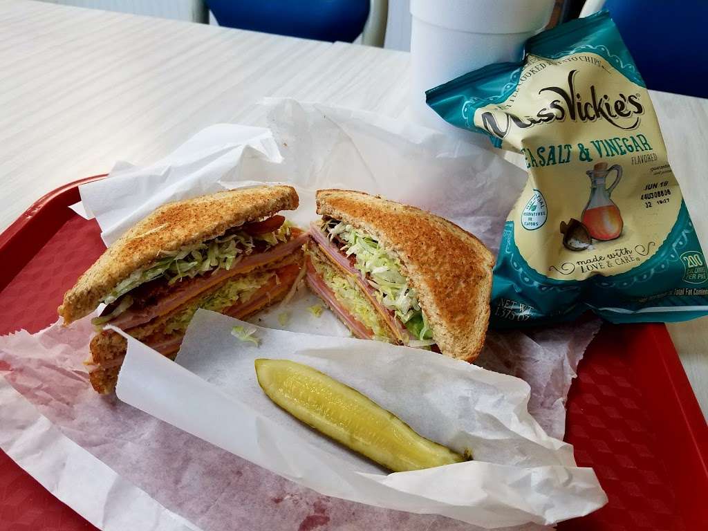 Colonial House of Sandwiches | 1125 S Broadway St, La Porte, TX 77571, USA | Phone: (281) 470-8396