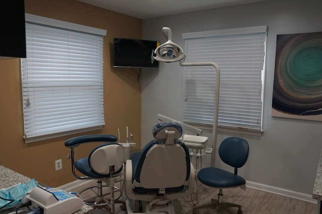 Manassas Dental Smiles - Dr. Malik Usman DDS | 8559 Sudley Rd, Manassas, VA 20110 | Phone: (571) 350-9292