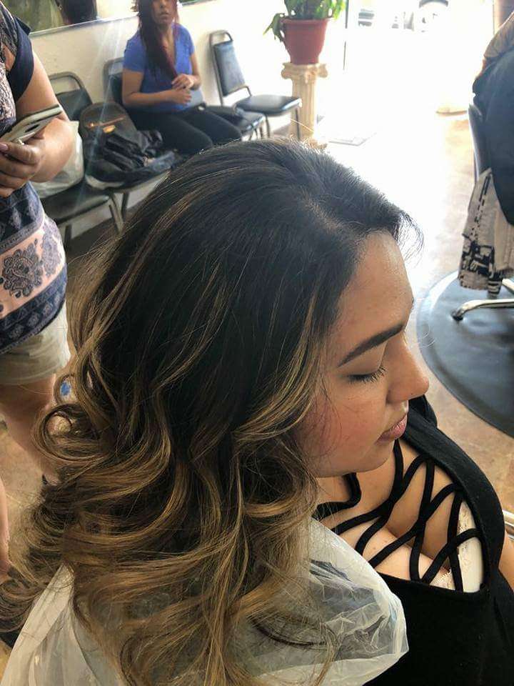 Maximo Hair Salon | 6069 E Olympic Blvd, East Los Angeles, CA 90022, USA | Phone: (323) 476-8761