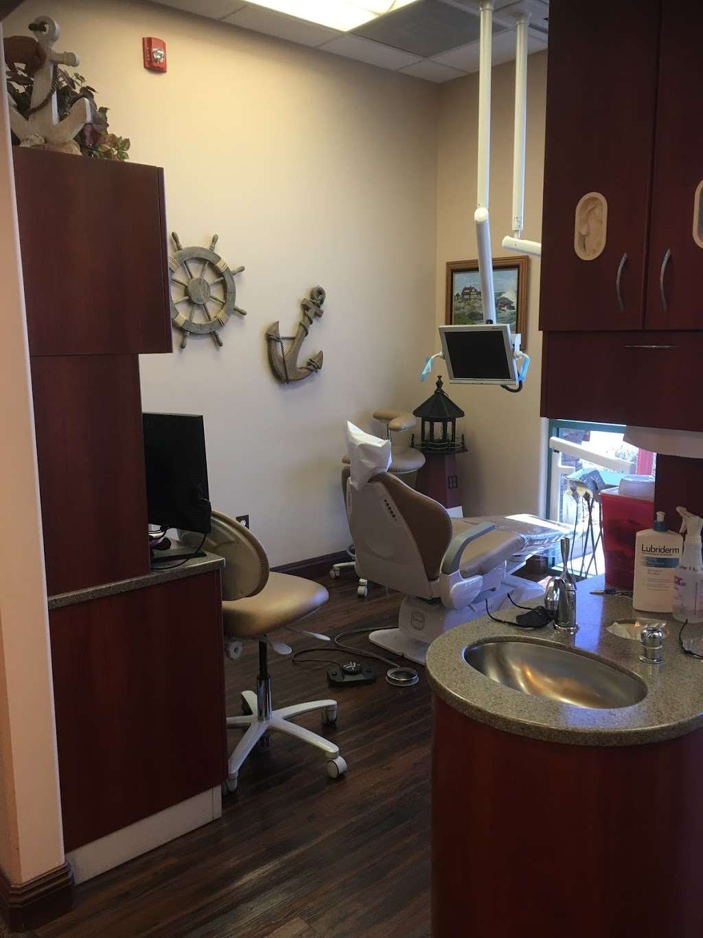 Dr. Kami M. Erickson, DDS | 14309 Bear Valley Rd #1, Victorville, CA 92392, USA | Phone: (760) 244-9955