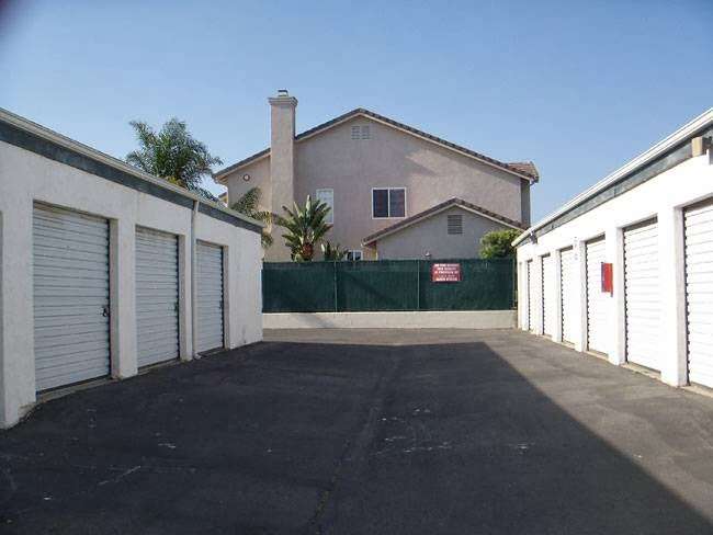 Taylor Self Storage Vista | 1200 E Taylor St, Vista, CA 92084, USA | Phone: (760) 941-6606