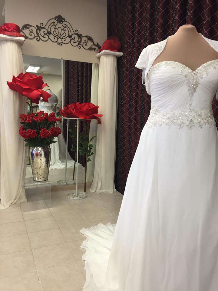 The Rose Garden Wedding Centre Boutique | 24141 Highway 59 North, Porter, TX 77365, USA | Phone: (281) 577-7673