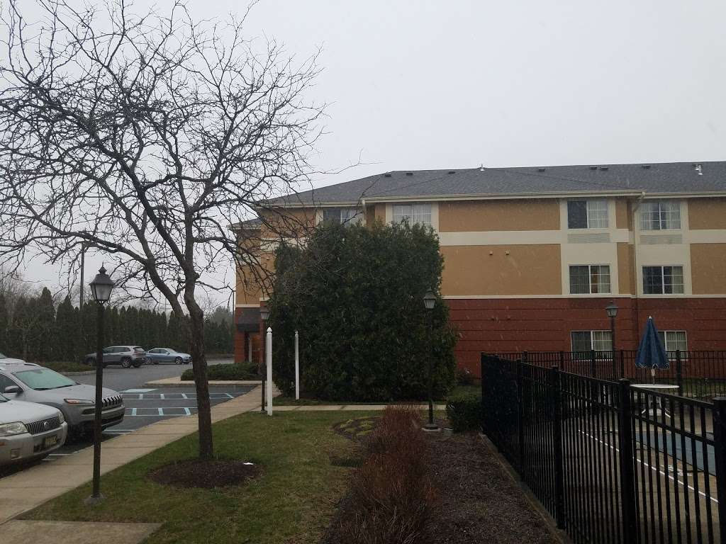 Extended Stay America - Piscataway - Rutgers University | 410 S Randolphville Rd, Piscataway Township, NJ 08854, USA | Phone: (732) 235-1000