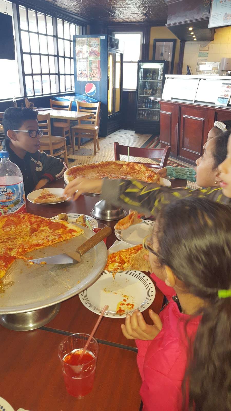 Davincis Pizza | 3530, 60 Connecticut Ave, Norwalk, CT 06850, USA | Phone: (203) 853-1111