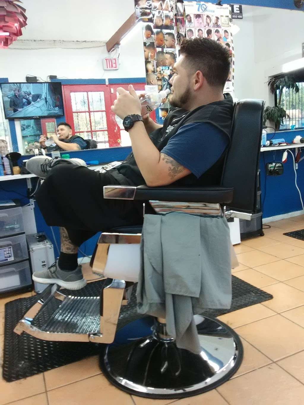 Garcias Barber Shop | 6502 S Zarzamora St, San Antonio, TX 78211, USA | Phone: (210) 923-9939