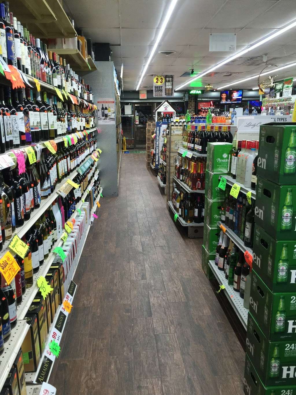 Marlton Liquors | 9518 Crain Hwy, Upper Marlboro, MD 20772, USA | Phone: (301) 868-0404