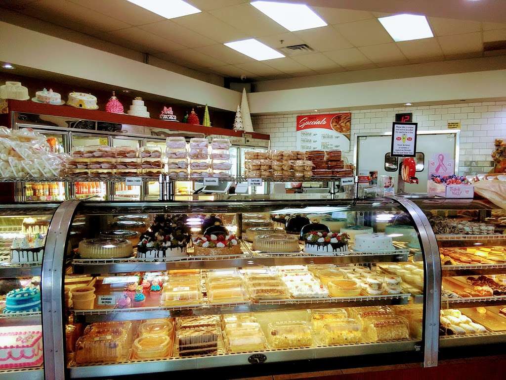 Vicky Bakery | 18600 Northwest 87th Avenue # 103 # 103, Hialeah, FL 33015, USA | Phone: (305) 829-3838