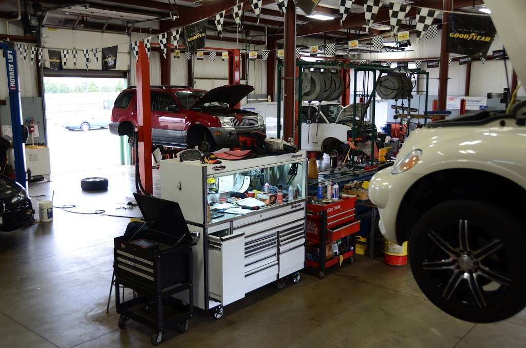 Keiths Car Care | 78 Stone Hill Rd, Oswego, IL 60543, USA | Phone: (630) 554-8911