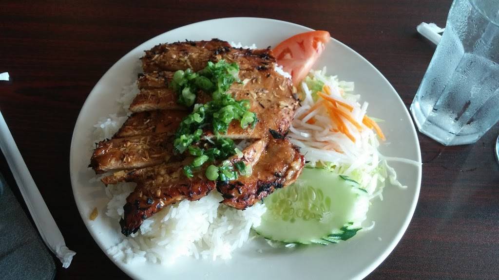 Pho Ngoc Hung | 3508 Courtland Dr, Falls Church, VA 22041, USA | Phone: (703) 347-7575