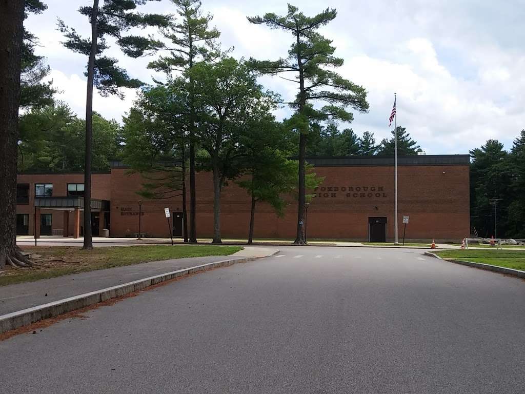 Foxborough High School | 120 South St, Foxborough, MA 02035, USA | Phone: (508) 543-1616