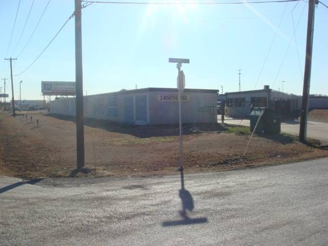 I-35 Storage | 101 Brown Industrial Rd, Waxahachie, TX 75167, USA | Phone: (972) 938-7867